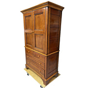 LEXINGTON FURNITURE Solid Cherry Vintage Style 38" Media Armoire, 522-312